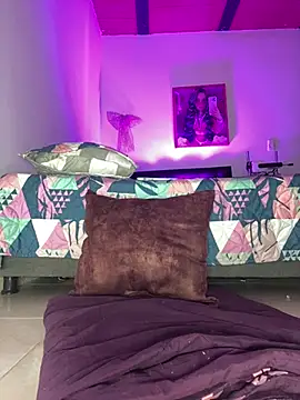 Alisse_taylor2