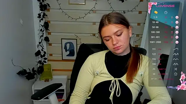 Josephine_Kiss live cam on StripChat