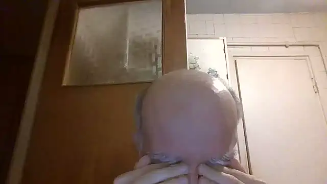 mariusica1@xh live cam preview