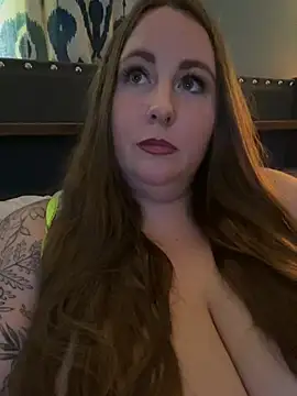 Domimommy420 live cam preview
