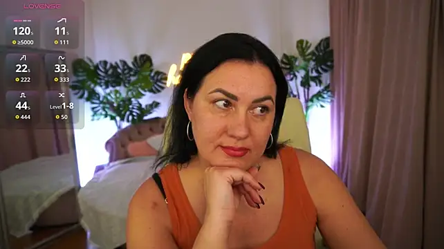 VelvetLuck live cam preview