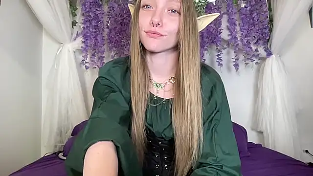 ElfGirlAna