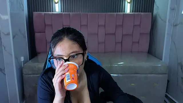 Eimy18_b
