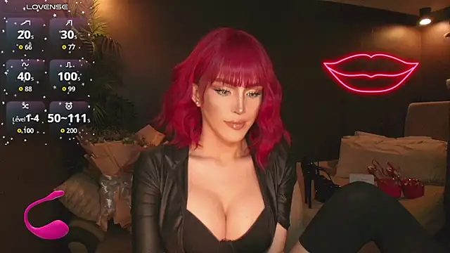 Model: GoddessaXX