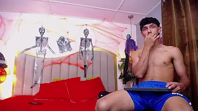 alex_martin47 webcam