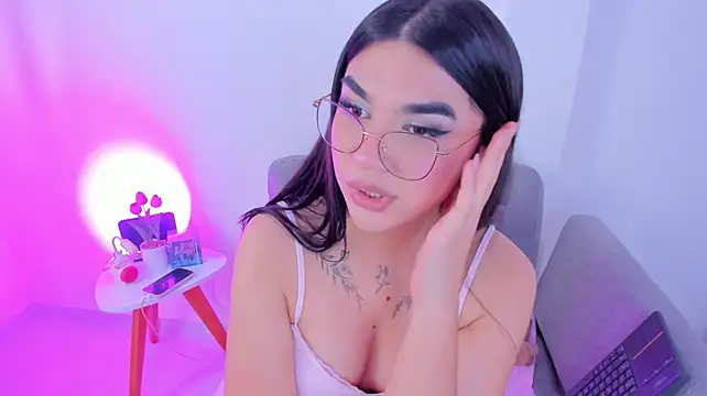 Model: RoseCassie