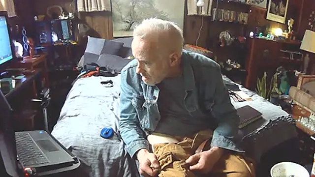 Makowboy live cam on StripChat
