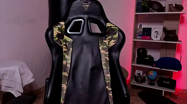 exquisite_gabe