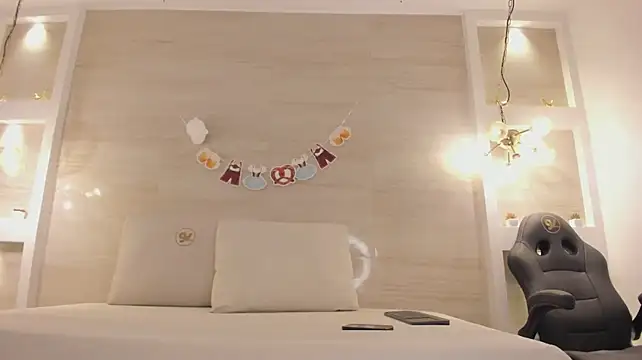 chloe_murray