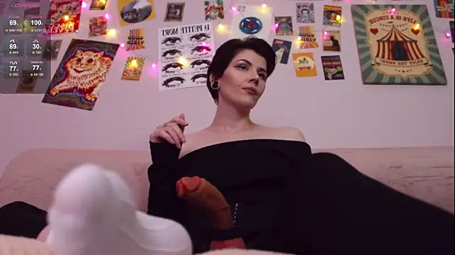 Luna_Blake