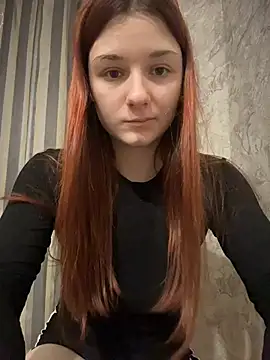 SaintMaya live cam on StripChat