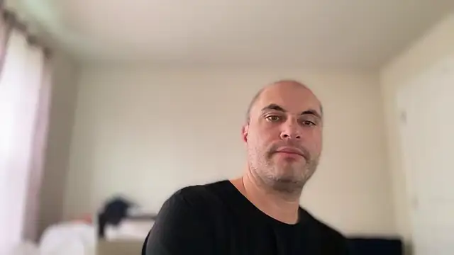 SluggishChase99 webcam