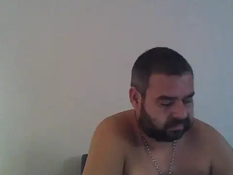 Djames_hot live cam on StripChat