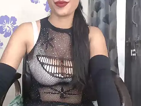 Sexy-girl96 live cam on StripChat
