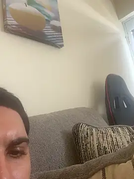 Pollo0215 live cam preview