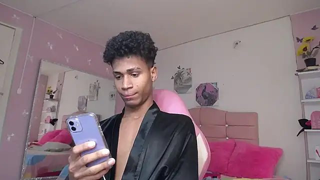 Santy_bigcock_01