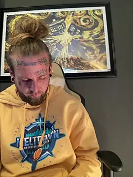 Smokebluntafterblunt live cam on StripChat