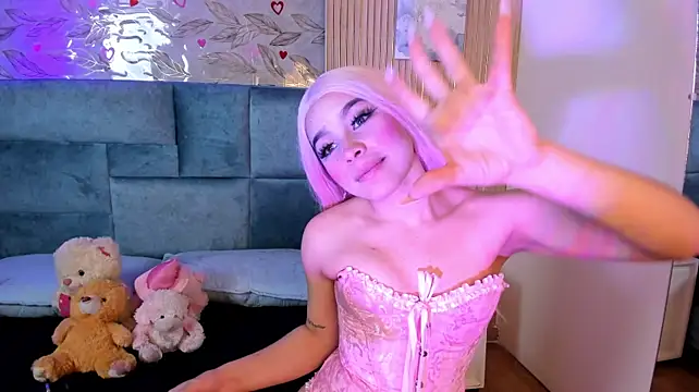 Delphine_doll