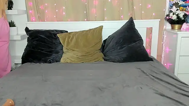 AlinaStorm webcam