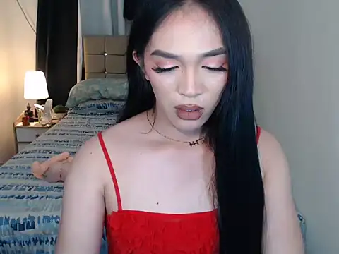 loveasianjhaine24 live cam on StripChat