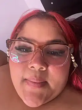 RoxxyRed_