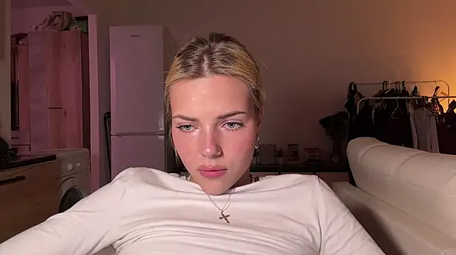 ChristelDuncombe live sex cam