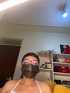 Everli live cam on StripChat