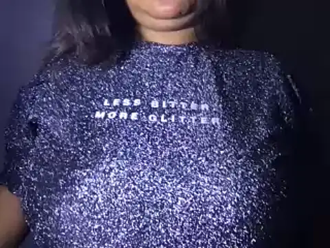 Miss_Nimrat live cam on StripChat