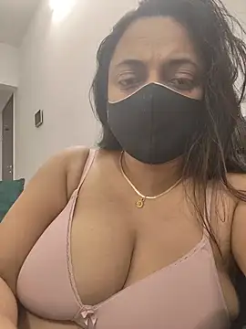 SilkAndShadow live cam preview