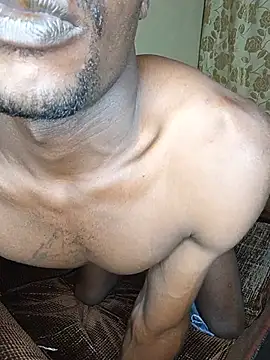 janvierer live cam on StripChat
