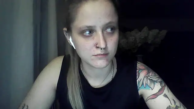LeaWetGirl