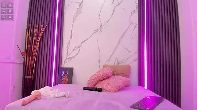 petite_phoenix