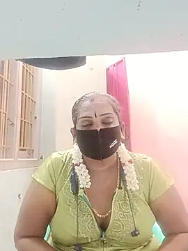 Tamil_revarhi721 live cam on StripChat