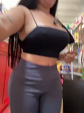 striptease live Sara Fun