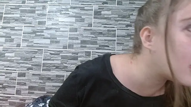 Venus_Santana