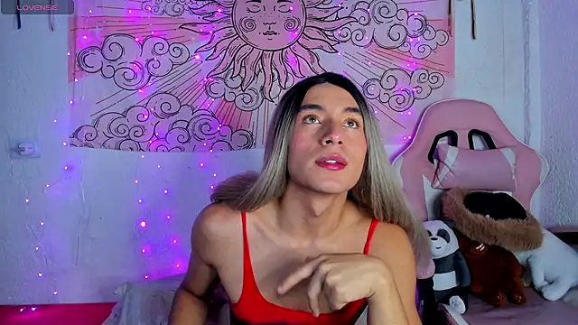 brihanna_cooper live cam on StripChat