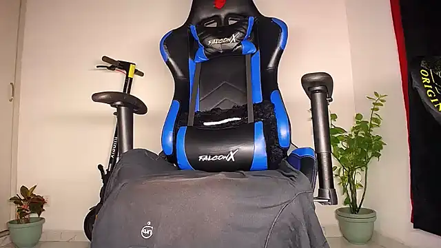 MAXJONES_2 webcam