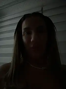 SelineVelvet live cam preview