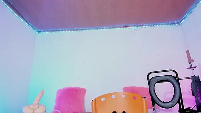 karol_stom live cam on StripChat