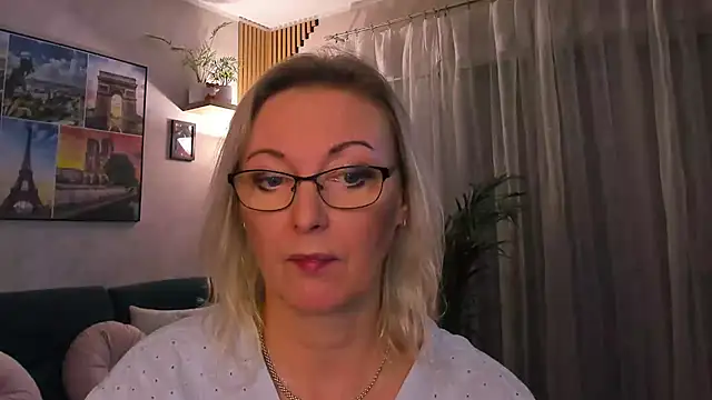 vanessa_chat