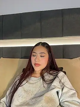 nicolle_pierce