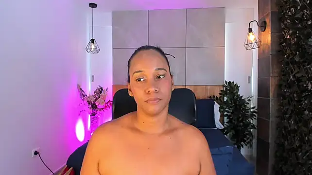 EbonyHorrny