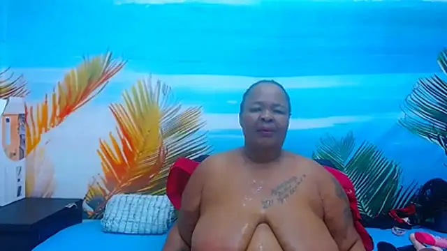 MatureMilfxxx live cam preview