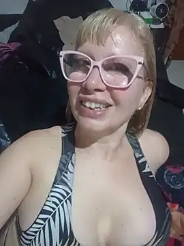 SexyMilf1211 live cam preview