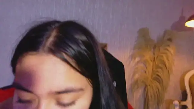 adaira31 live cam on StripChat