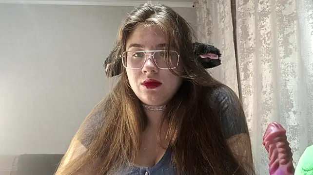 SelectedBrig live cam on StripChat