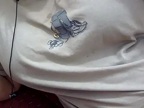 kaira_girl5 live cam on StripChat