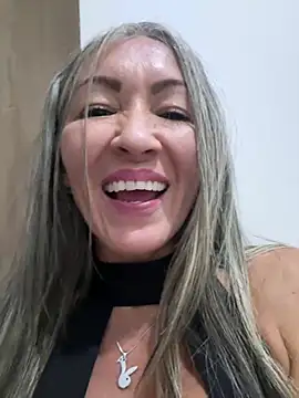 _Nicoletteshea_ live cam preview