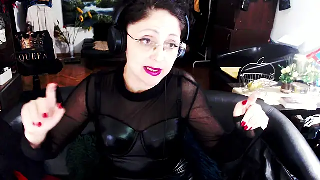 Imperatriza live cam on StripChat