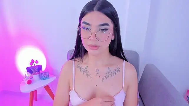 RoseCassie live sex cam
